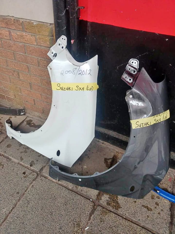 Suzuki SX4 fenders - Private Seller Suzuki SX4 fenders - Private Seller
