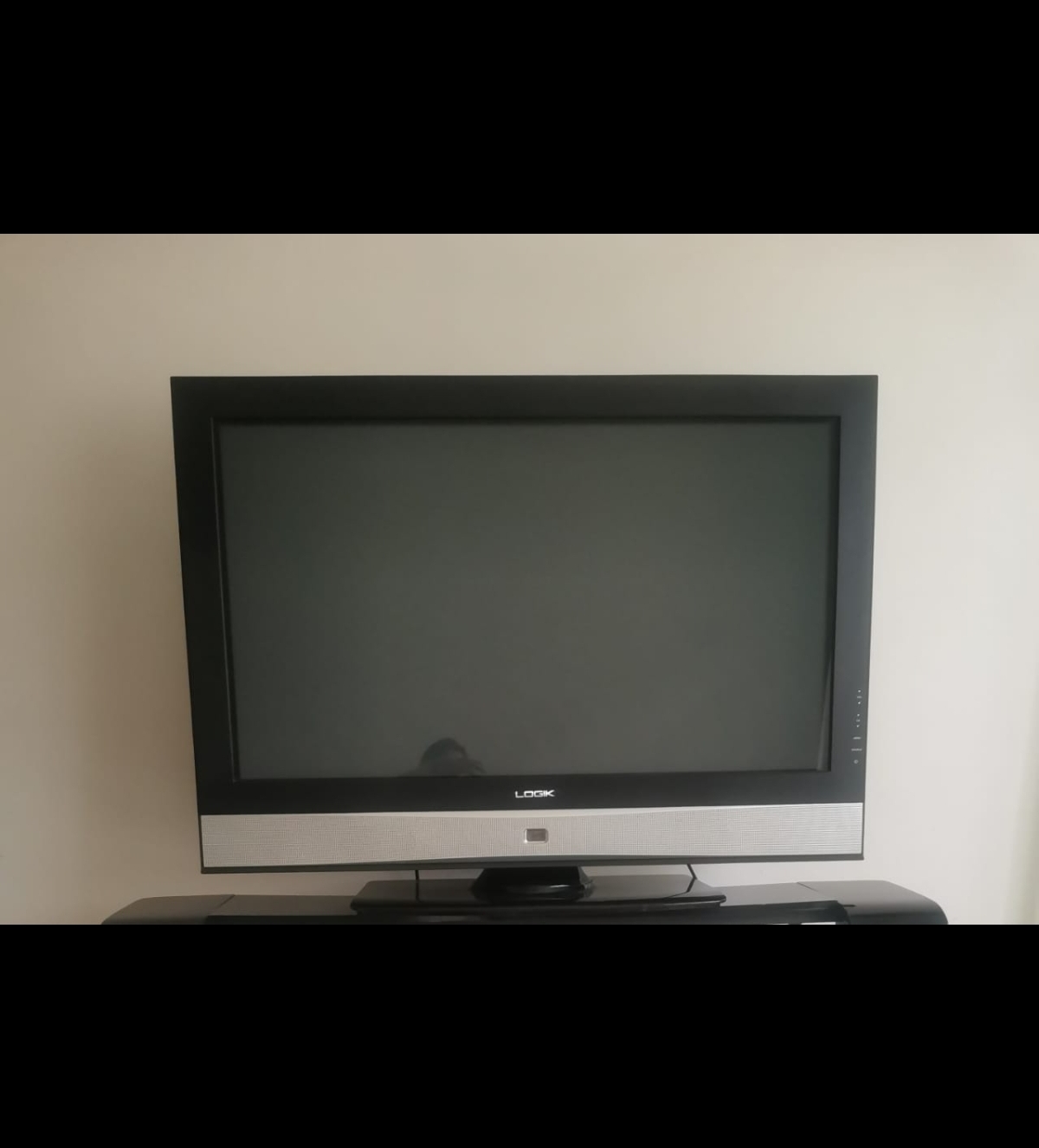 50 inch Plasma Logik TV with remote 50 inch Plasma Logik TV with remote