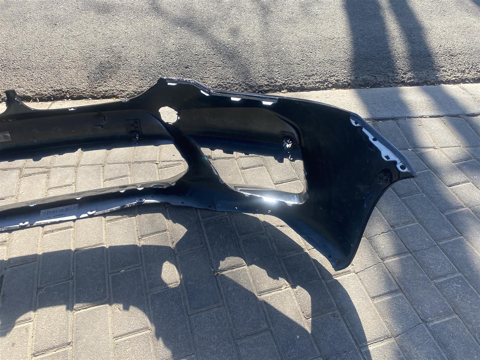 2020 BMW M5 FRONT BUMPER FOR SALE. IN EXCELLENT CONDITION