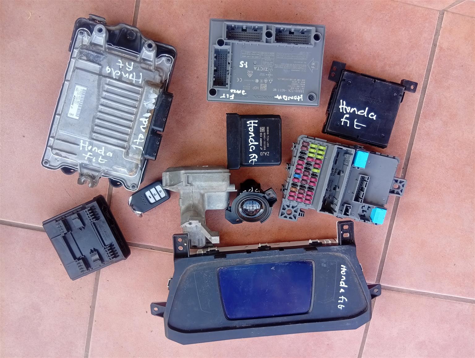 Honda fit complete lockset for sale - Private Seller Honda fit complete lockset for sale - Private Seller