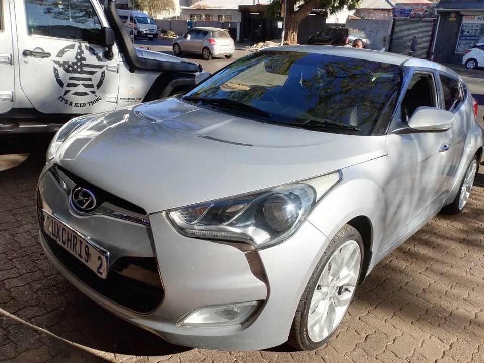 2013 HYUNDAI VELOSTER 1.6 AUTOMATIC