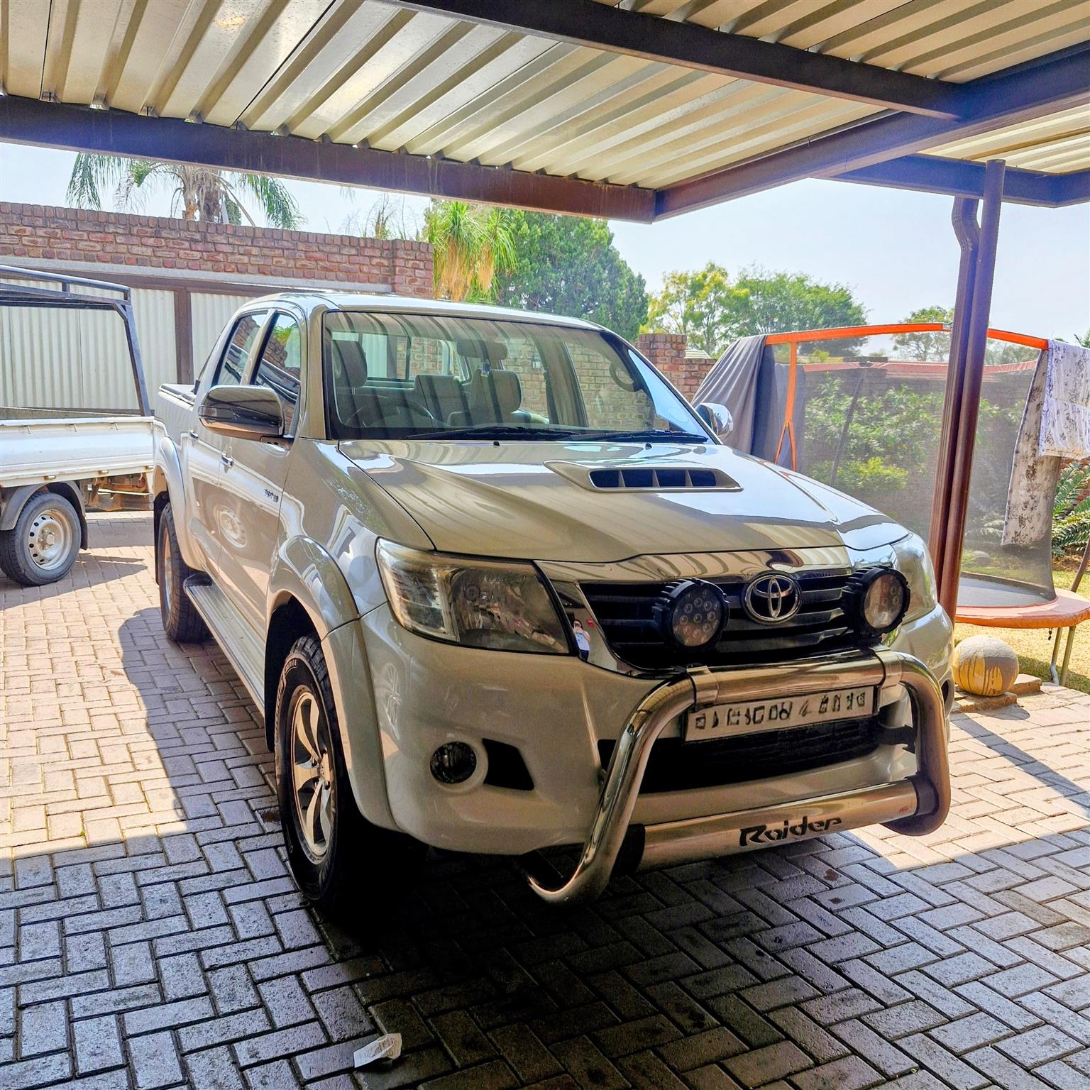 Used 2013 Toyota Hilux 3.0D-4D double cab Raider - Private Seller