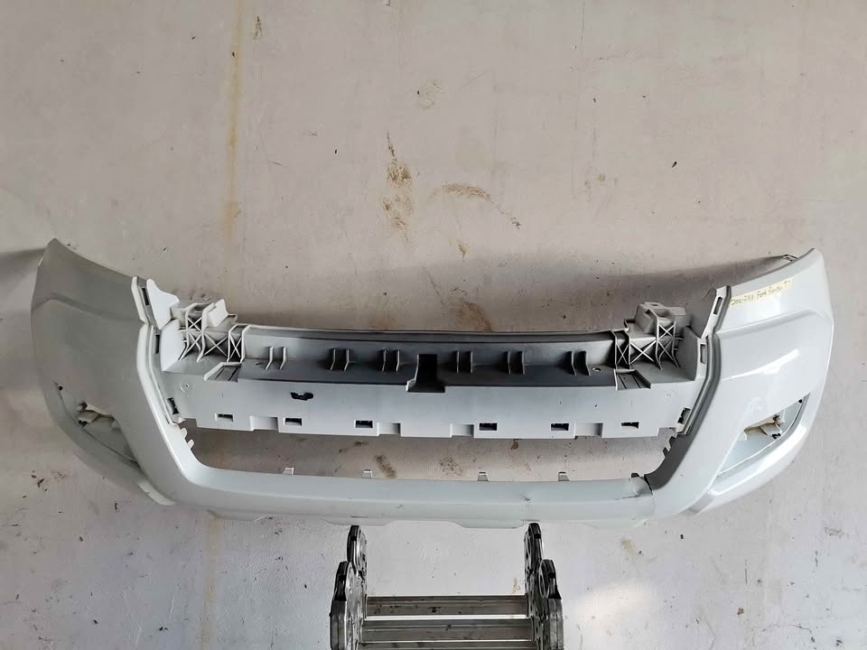 Ford Ranger T7 front bumper 2016-2018 - Private Seller Ford Ranger T7 front bumper 2016-2018 - Private Seller