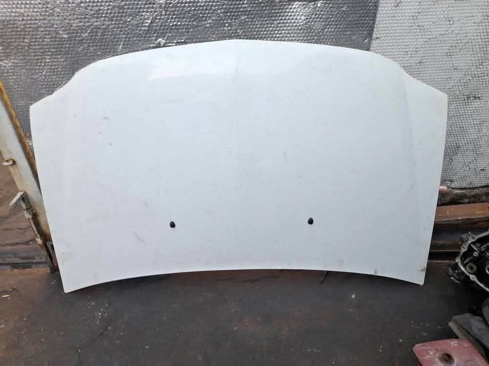 NISSAN NP200 BONNET AVAILABLE - Private Seller NISSAN NP200 BONNET AVAILABLE - Private Seller