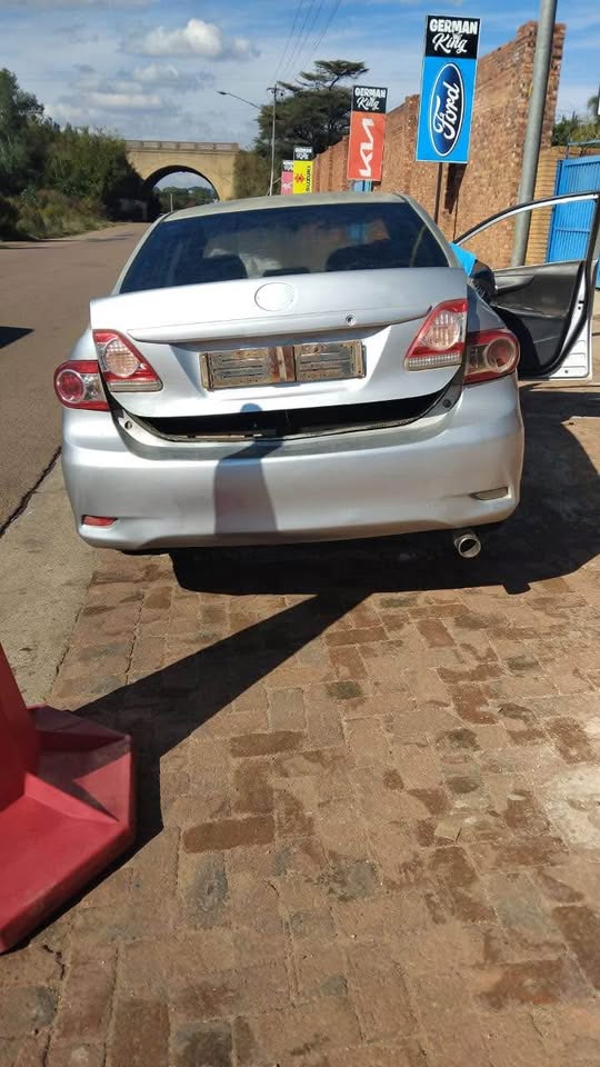 2011 TOYOTA COROLLA 1ZR FOR SPARES - Private Seller