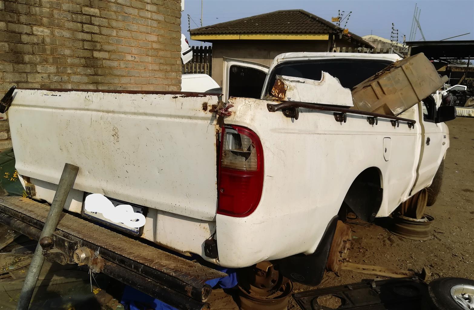 2005 Ford Ranger 1.8 - Stripping for Spares