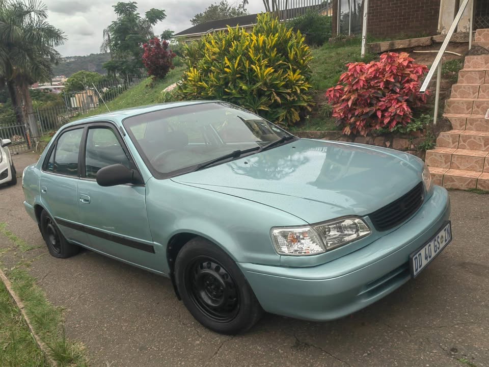 2000 Toyota Corolla 2000 Toyota Corolla | Junk Mail Marketplace