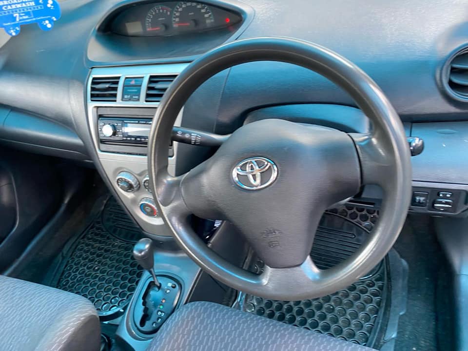 2010 TOYOTA YARIS SEDAN 1.3T AUTO