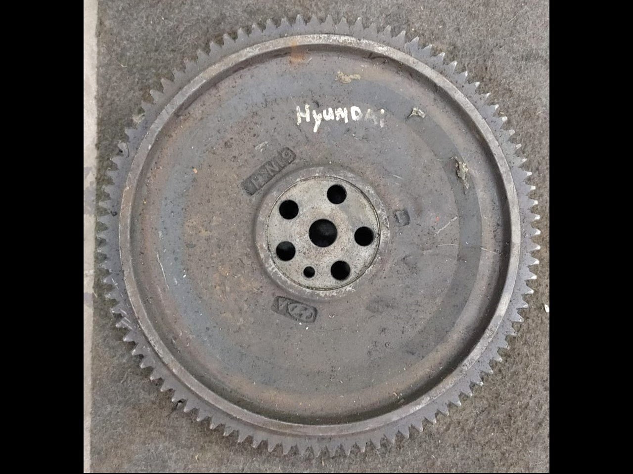 HYUNDAI FLYWHEEL FOR SALE - Private Seller HYUNDAI FLYWHEEL FOR SALE - Private Seller