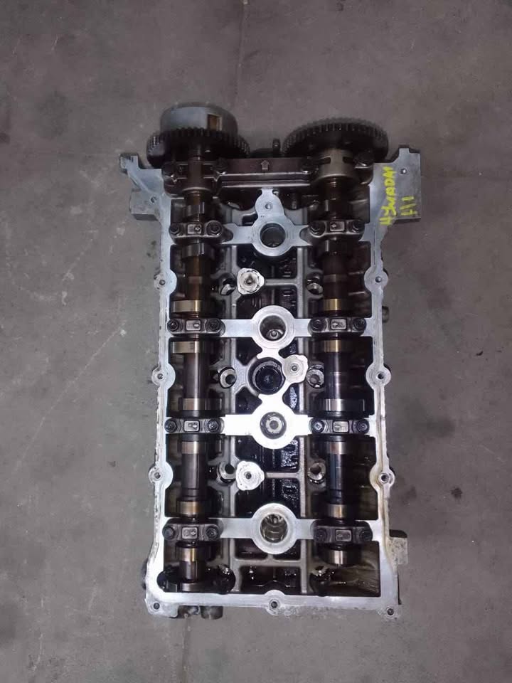 Hyundai H1 2.4 G4KG Cylinder head - Private Seller Hyundai H1 2.4 G4KG Cylinder head - Private Seller