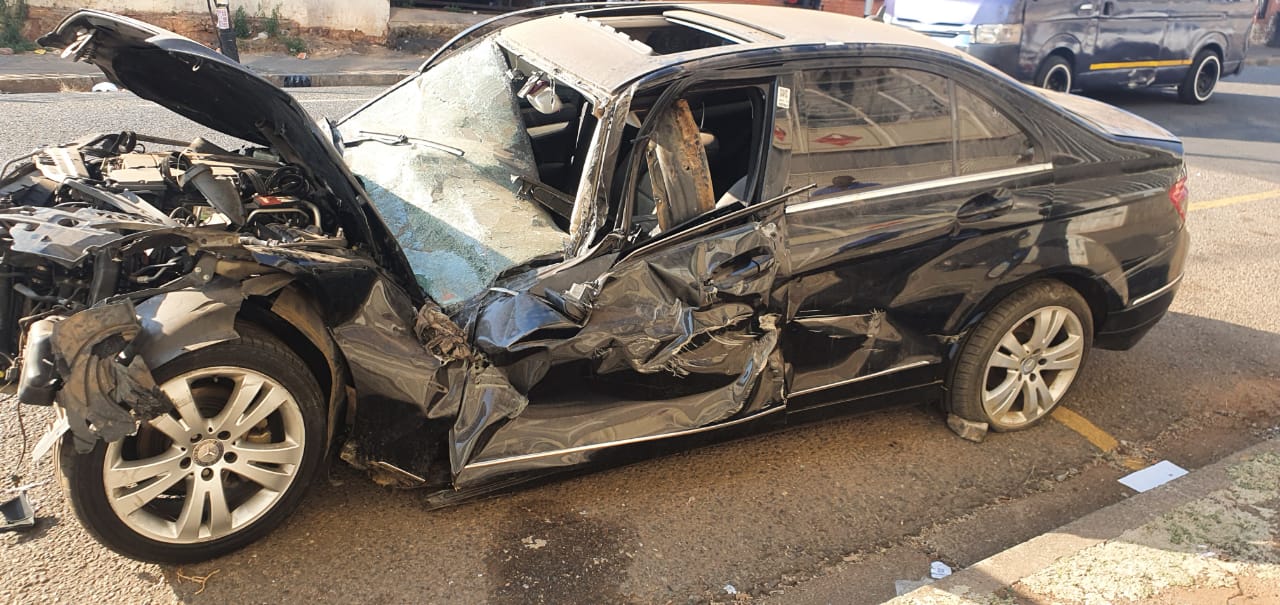 Mercedes-Benz c180k w204 auto stripping for spares - Private Seller