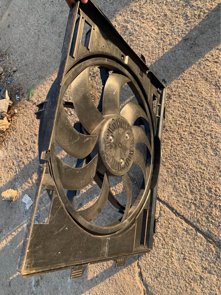 Bmw F30 Fan - Private Seller Bmw F30 Fan - Private Seller
