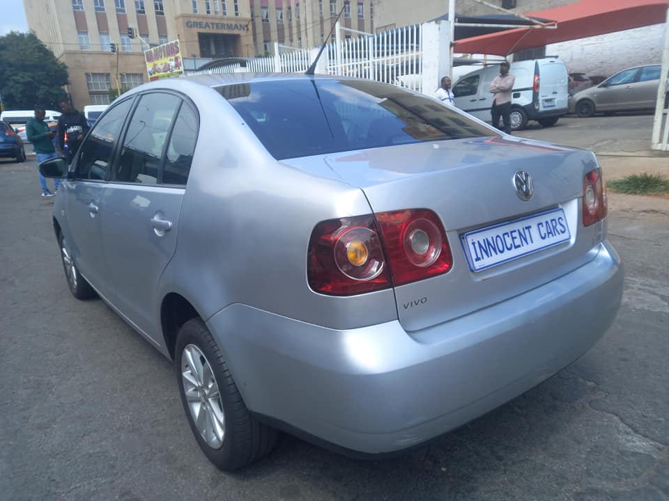 2017 VW POLO VIVO SEDAN 1.4 PETROL, MANUAL TRANSMISSION, SILVER COLOUR, MILEAGE 85000KM