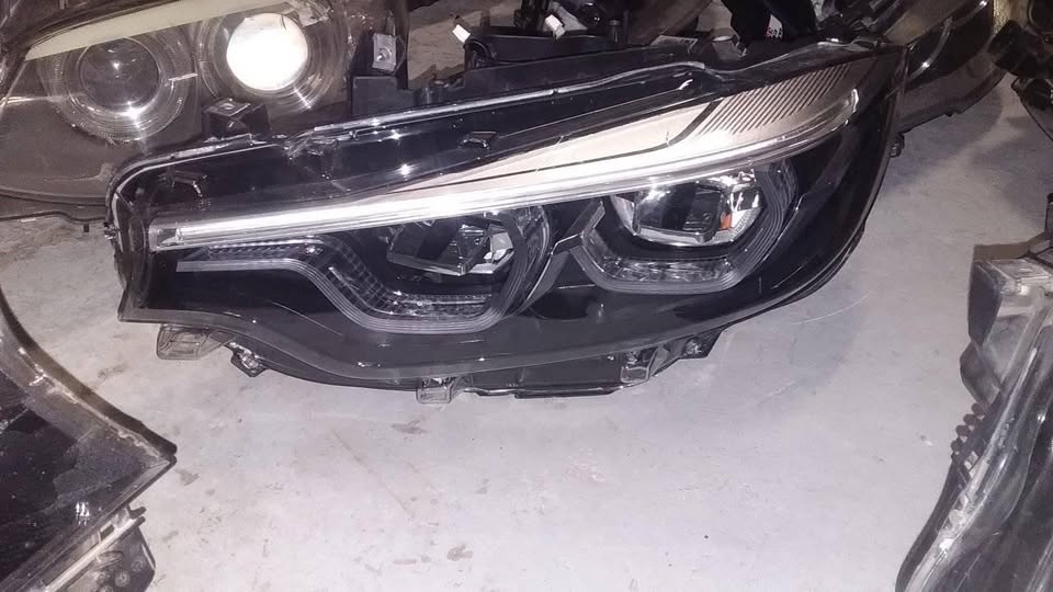 Head lights for sale