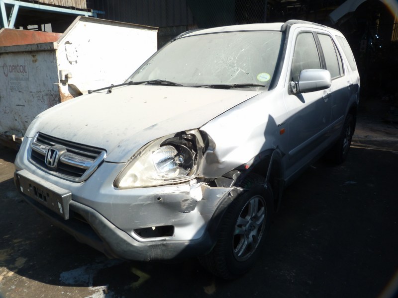 Honda CR-V 2.0 i-VTEC Manual Silver - 2004 STRIPPING FOR SPARES - Private Seller Honda CR-V 2.0 i-VTEC Manual Silver - 2004 STRIPPING FOR SPARES - Private Seller