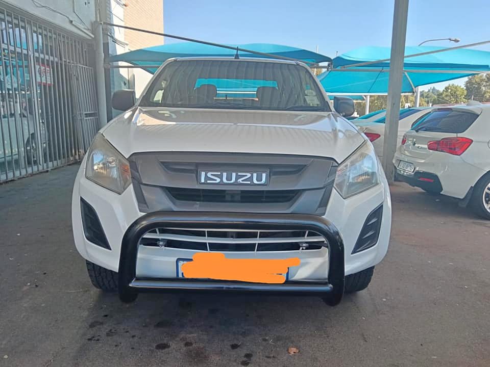 2019 ISUZU KB 250 DMAX DOUBLE CAB 4X2 MANUAL