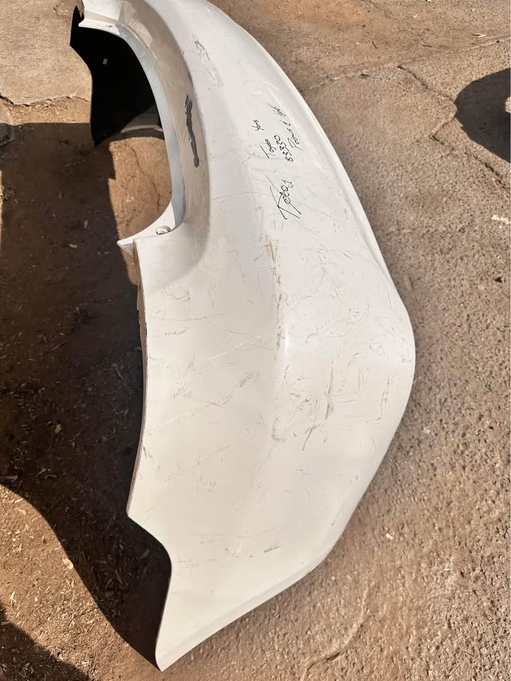 2006 Toyota Yaris rear bumper - Private Seller 2006 Toyota Yaris rear bumper - Private Seller