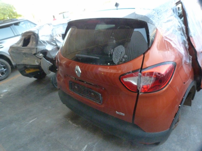 Renault Captur 900T AT H4B Orange - 2016 SPARESBOYZ STRIPPING FOR SPARES - Private Seller Renault Captur 900T AT H4B Orange - 2016 SPARESBOYZ STRIPPING FOR SPARES - Private Seller