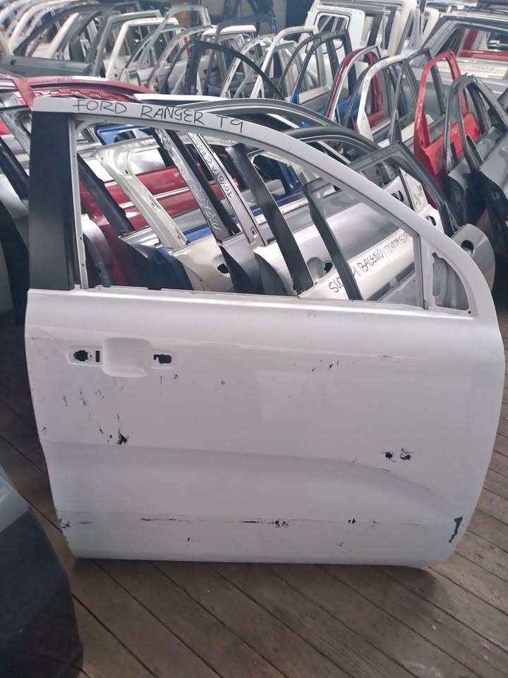 Ford Ranger T9 Door For Sale Right side for Sale WhatsApp - Private Seller Ford Ranger T9 Door For Sale Right side for Sale WhatsApp - Private Seller