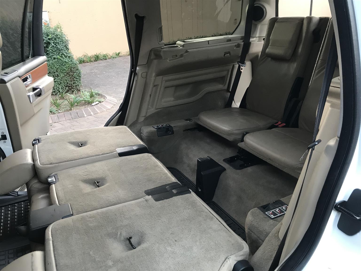 Used 2010 Land Rover Discovery 4 SDV6 HSE Luxury Edition - Private Seller