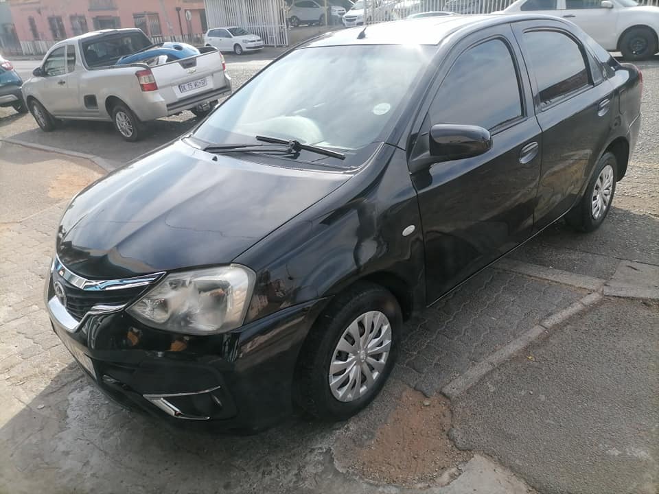 2014 Toyota Etios 1.5 Sedan with a Nice interior seat