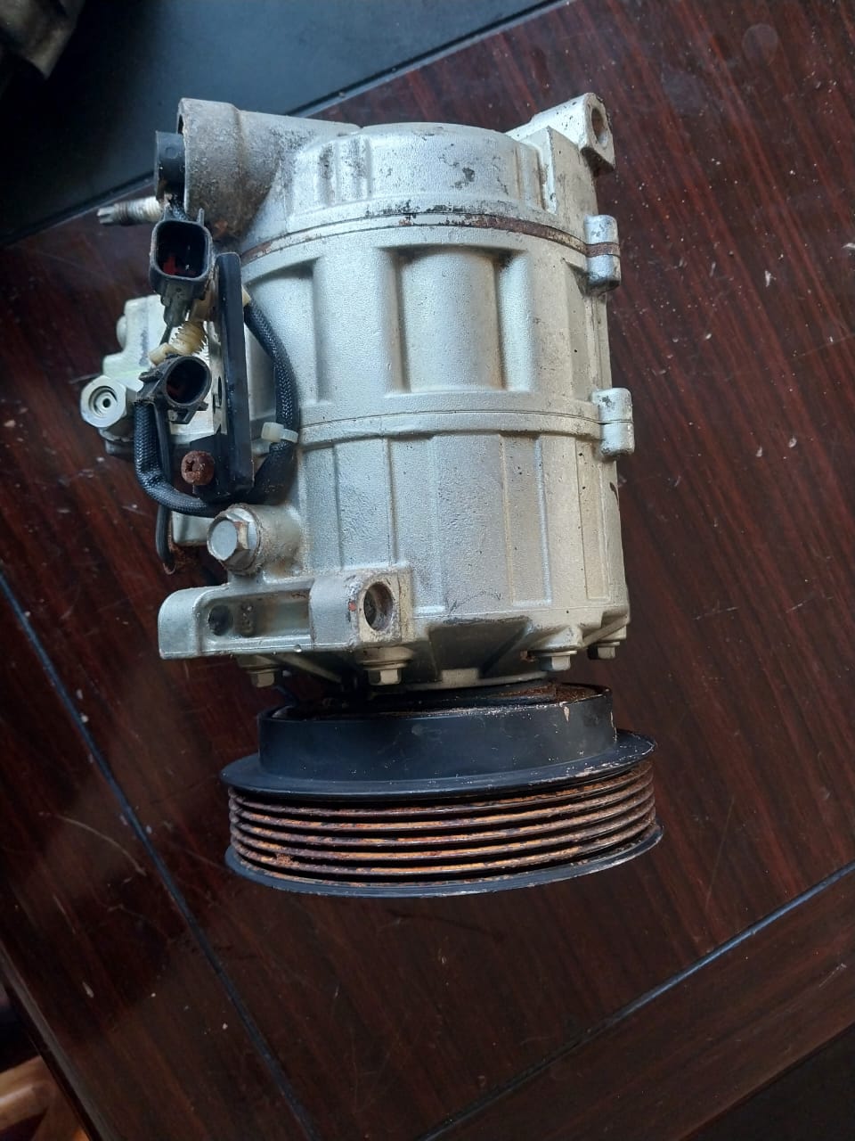 Volvo XC70 T6 2008 Aircon pump - Private Seller Volvo XC70 T6 2008 Aircon pump - Private Seller