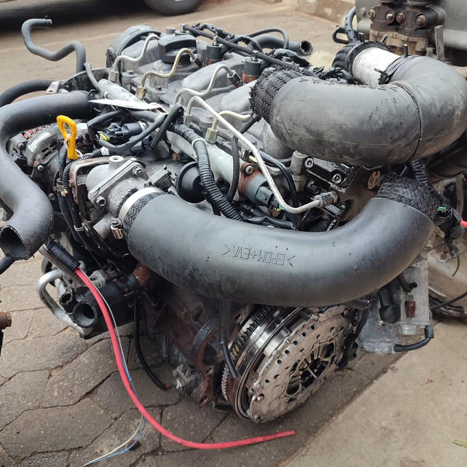 Hyundai TUSCON 2.0L DIESEL D4EA engine for sale - Private Seller