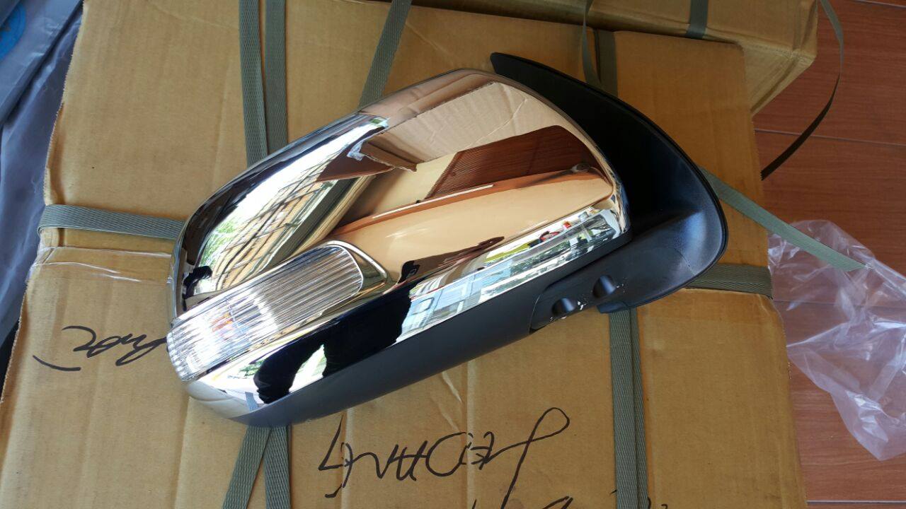 toyota fortuner side mirror assembly