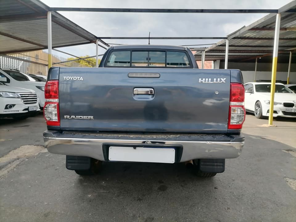 2012 Toyota Hilux 3.0 D4D 4x2 Double Cab leather seat
