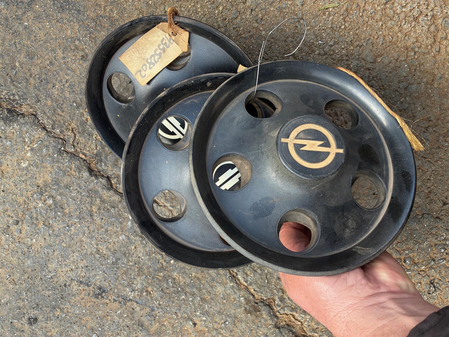 Chevrolet Records Hub Caps Centre Dome Wheel. - Private Seller Chevrolet Records Hub Caps Centre Dome Wheel. - Private Seller
