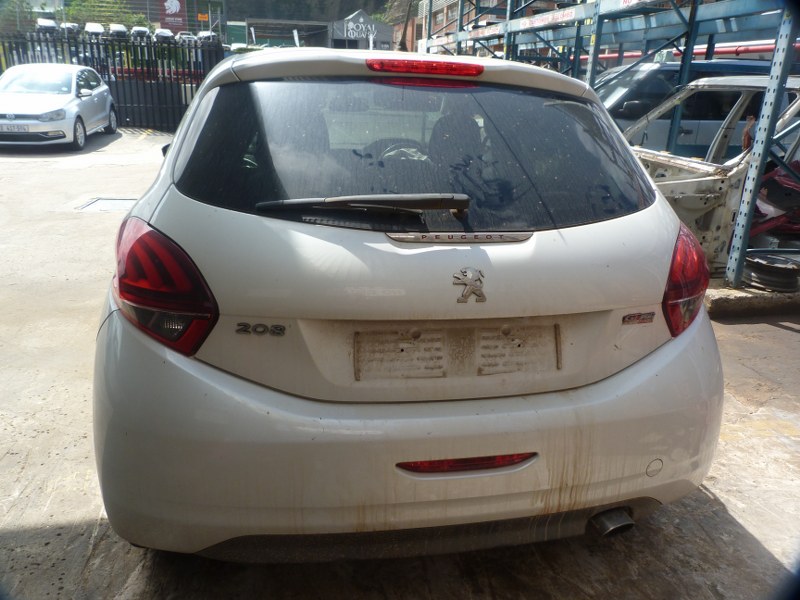 Peugeot 208 1.2 GT Line Puretech Turbo Manual White - 2016 STRIPPING FOR SPARES - Private Seller Peugeot 208 1.2 GT Line Puretech Turbo Manual White - 2016 STRIPPING FOR SPARES - Private Seller
