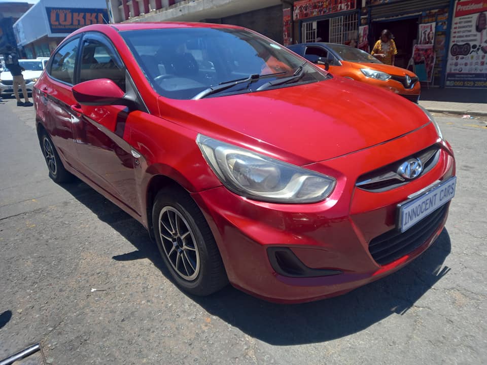 2012 HYUNDAI ACCENT 1.6 PETROL, MANUAL TRANSMISSION, NAROON COLOUR