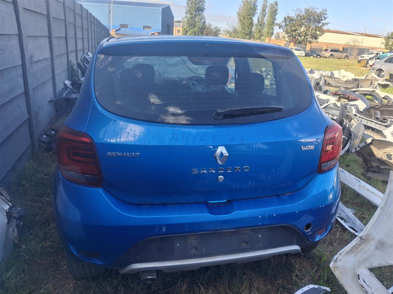 Renault Sandero stepway tailgate - Private Seller