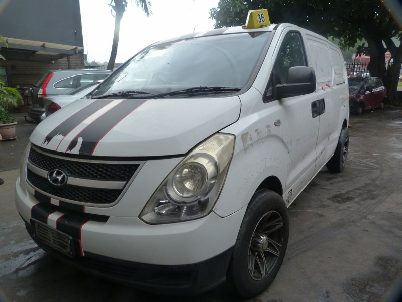 Hyundai H-1 2.4 GL CVVT Manual White - 2010 STRIPPING FOR SPARES - Private Seller Hyundai H-1 2.4 GL CVVT Manual White - 2010 STRIPPING FOR SPARES - Private Seller
