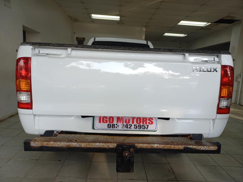 Used Toyota Hilux 2.5D-4D - Private Seller