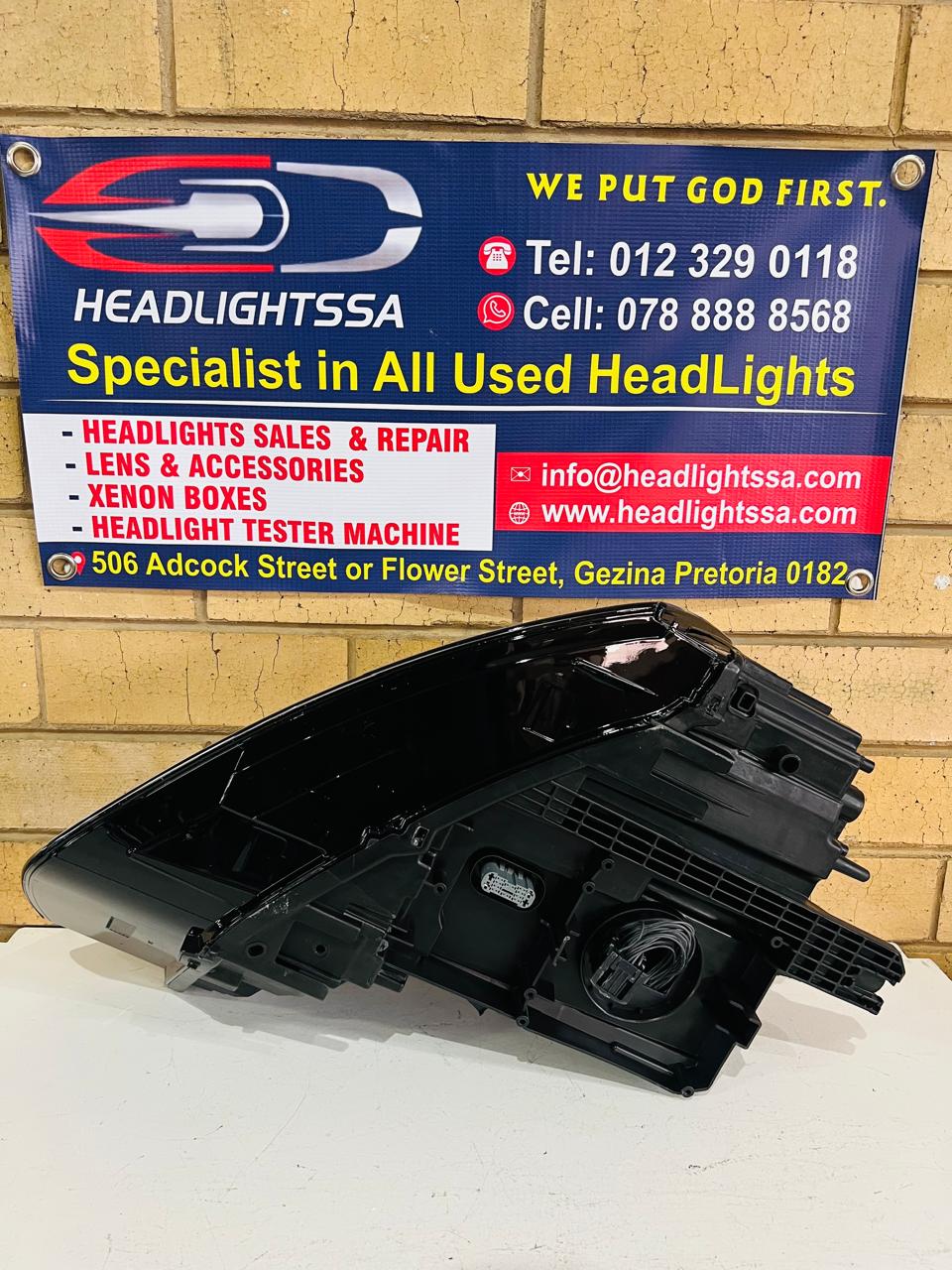 Audi Q3 LED left side replacement headlight housing - Private Seller Audi Q3 LED left side replacement headlight housing - Private Seller