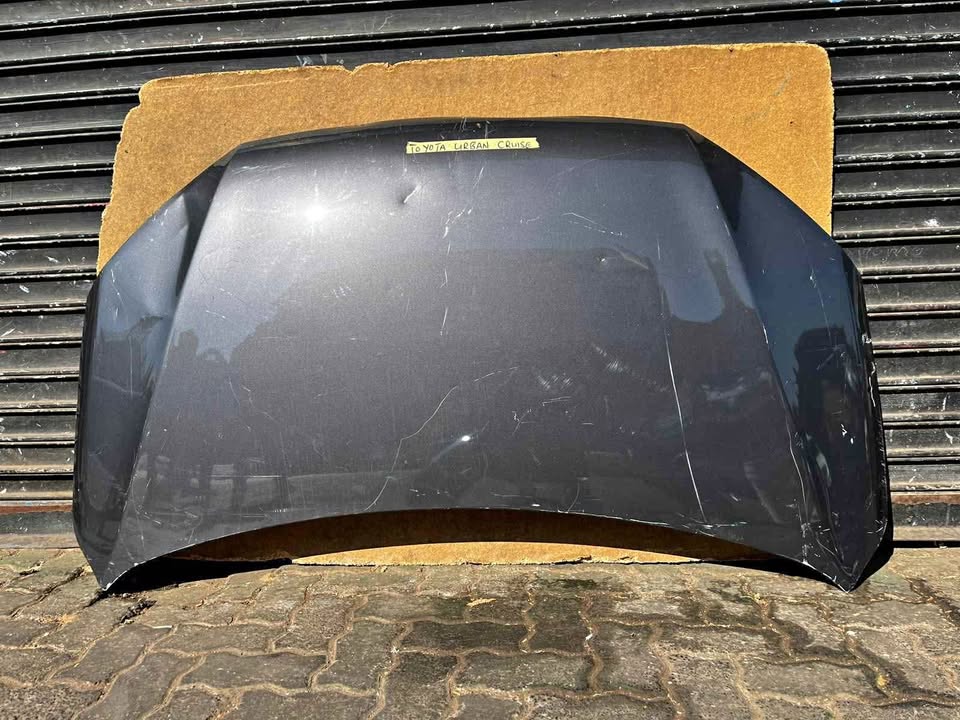 TOYOTA URBAN CRUISER BONNET 2020-2022 - Private Seller TOYOTA URBAN CRUISER BONNET 2020-2022 - Private Seller