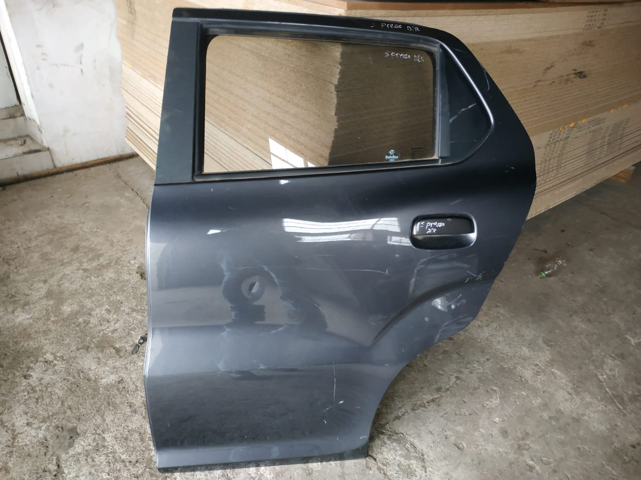 Suzuki S-Presso Complete left rear / back door ,window glass mechanism door lock - Private Seller