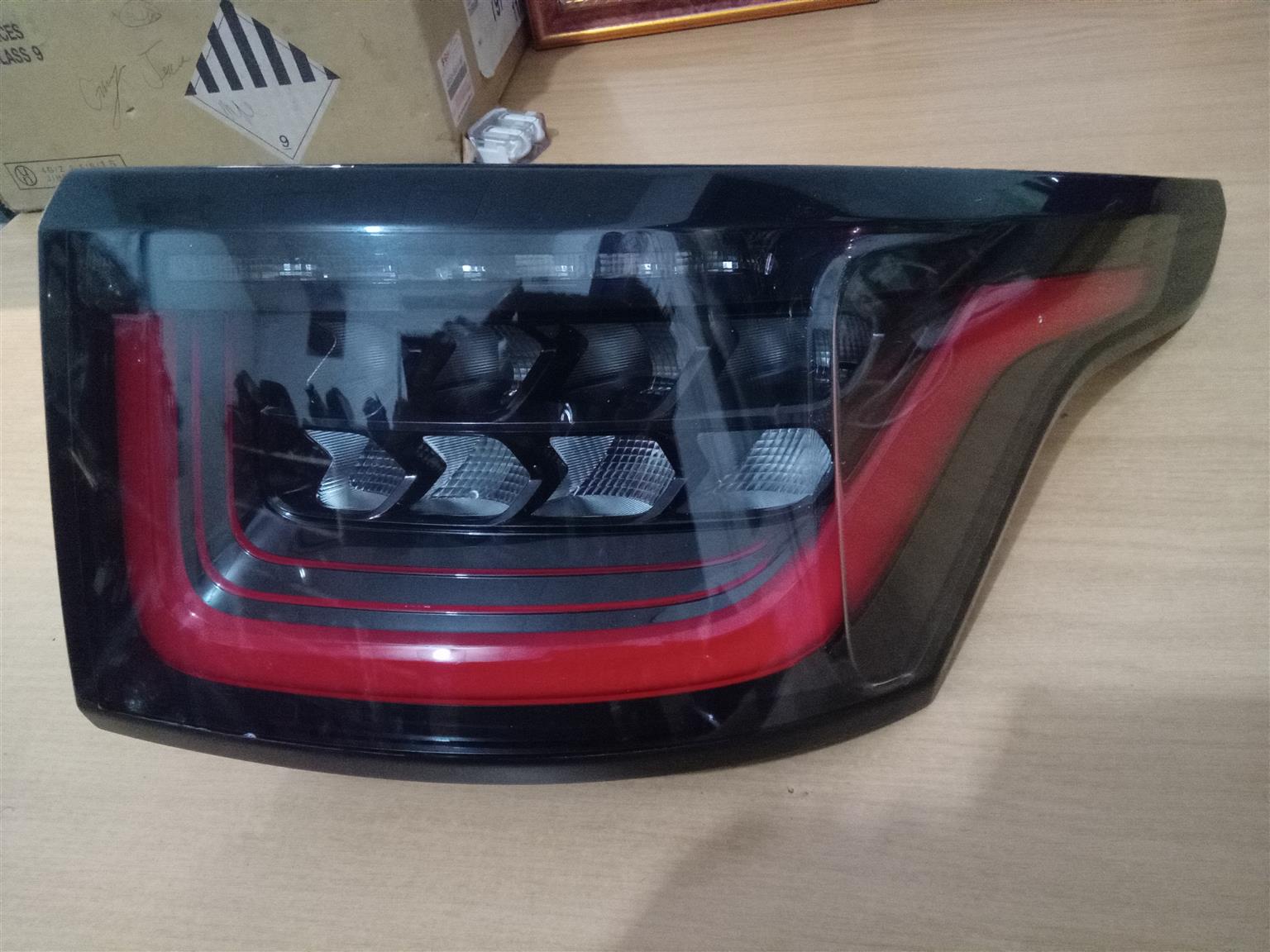 2020 Range Rover Sport Tailight - Private Seller