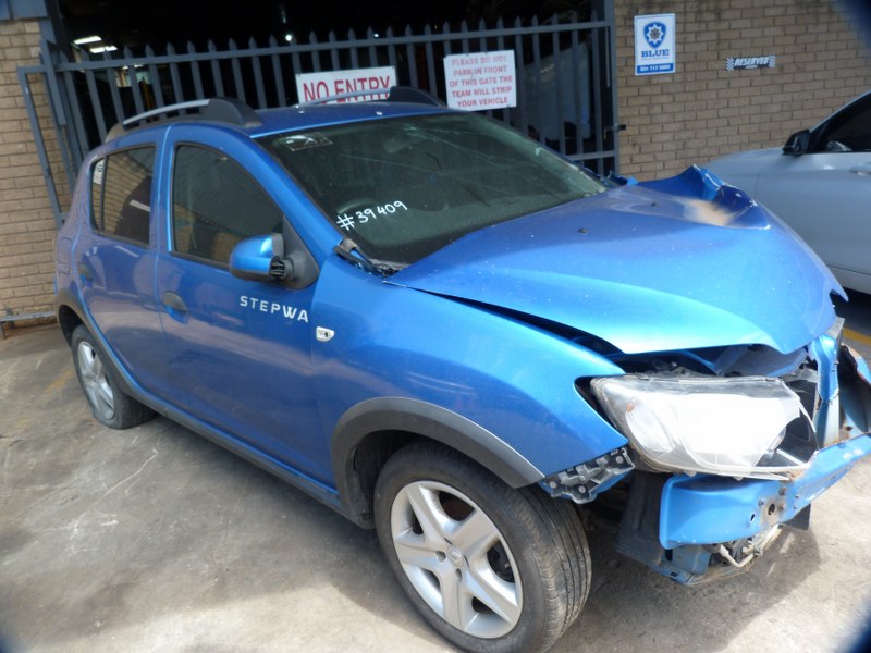 Renault Sandero 900T Stepway Manual - 2015 STRIPPING FOR SPARES - Private Seller