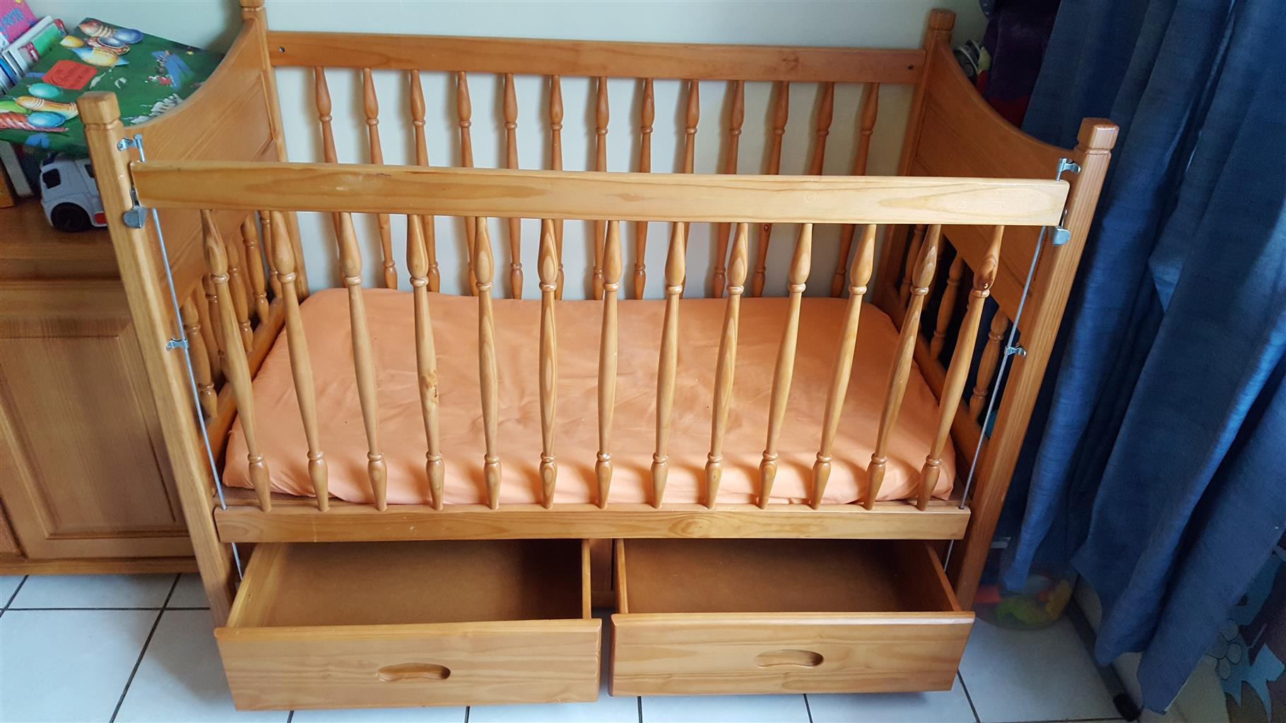 Oregon Stained Baby Cot For Sale Junk Mail