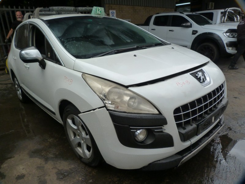 Peugeot 3008 1.6 VTI Comfort - Access Manual White - 2012 STRIPPING FOR SPARES - Private Seller