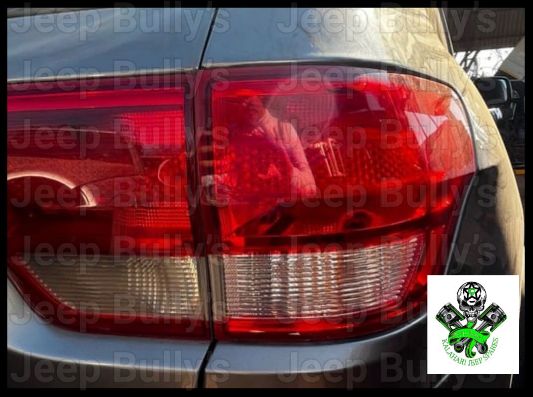 Jeep Grand Cherokee Wk2 3.0 Taillights - Private Seller Jeep Grand Cherokee Wk2 3.0 Taillights - Private Seller