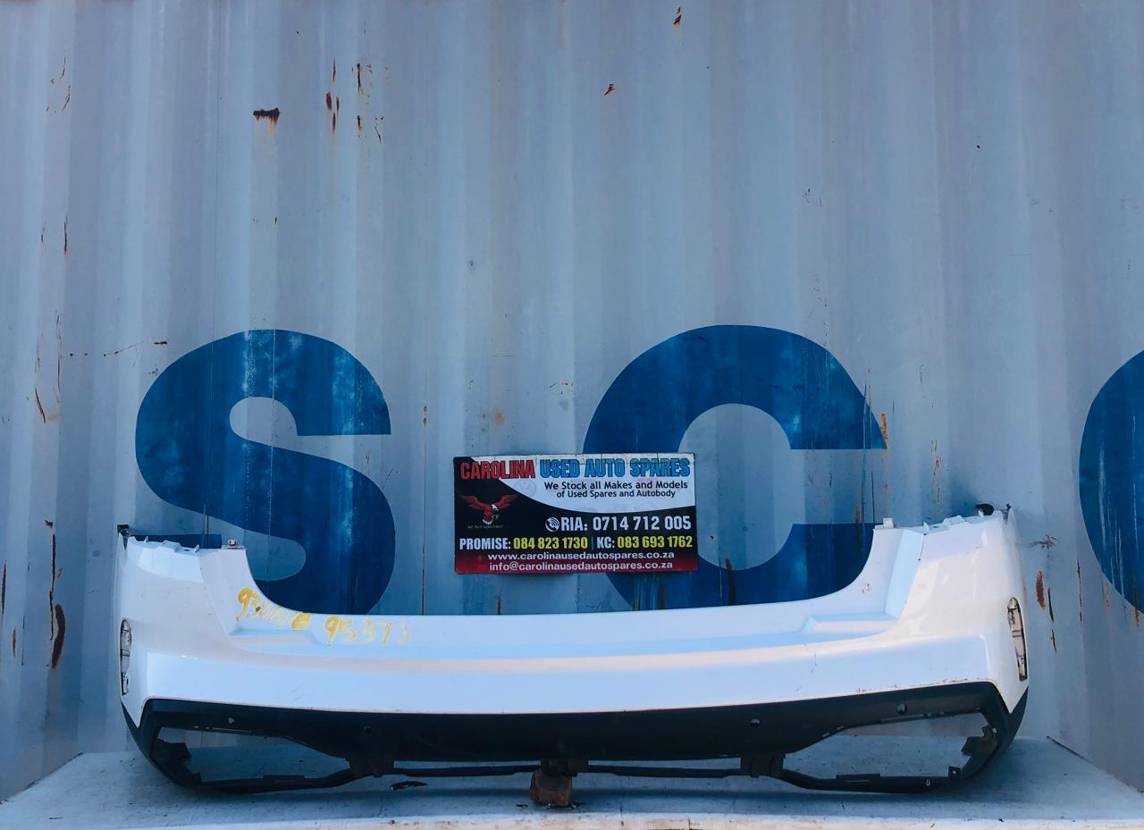 Kia Sorento rear/back bumper with diffuser (2020) - Private Seller Kia Sorento rear/back bumper with diffuser (2020) - Private Seller