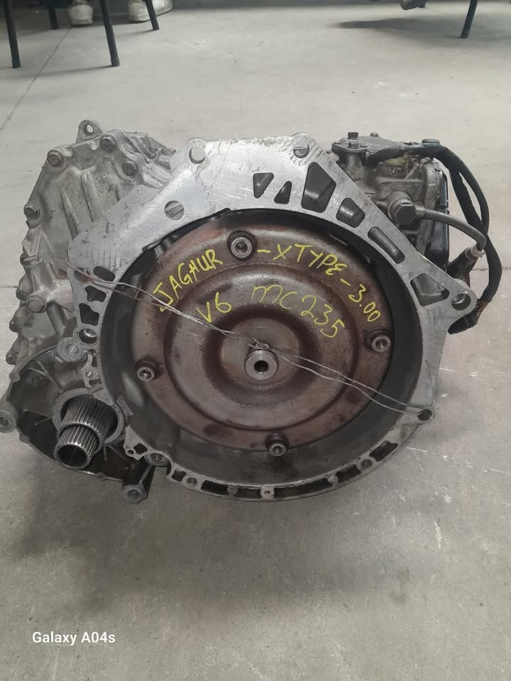 JAGUAR X-TYPE 3.0 V6 AUTOMATIC GEARBOX 2005 MODEL FOR SALE - Private Seller JAGUAR X-TYPE 3.0 V6 AUTOMATIC GEARBOX 2005 MODEL FOR SALE - Private Seller