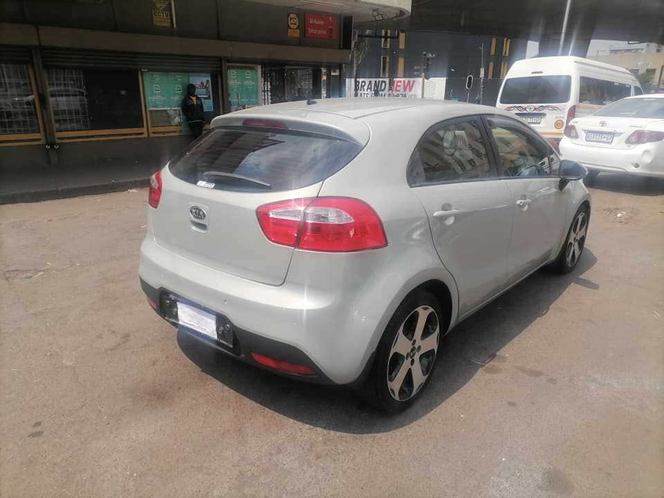 2014 Kia Rio 1.4 Sedan