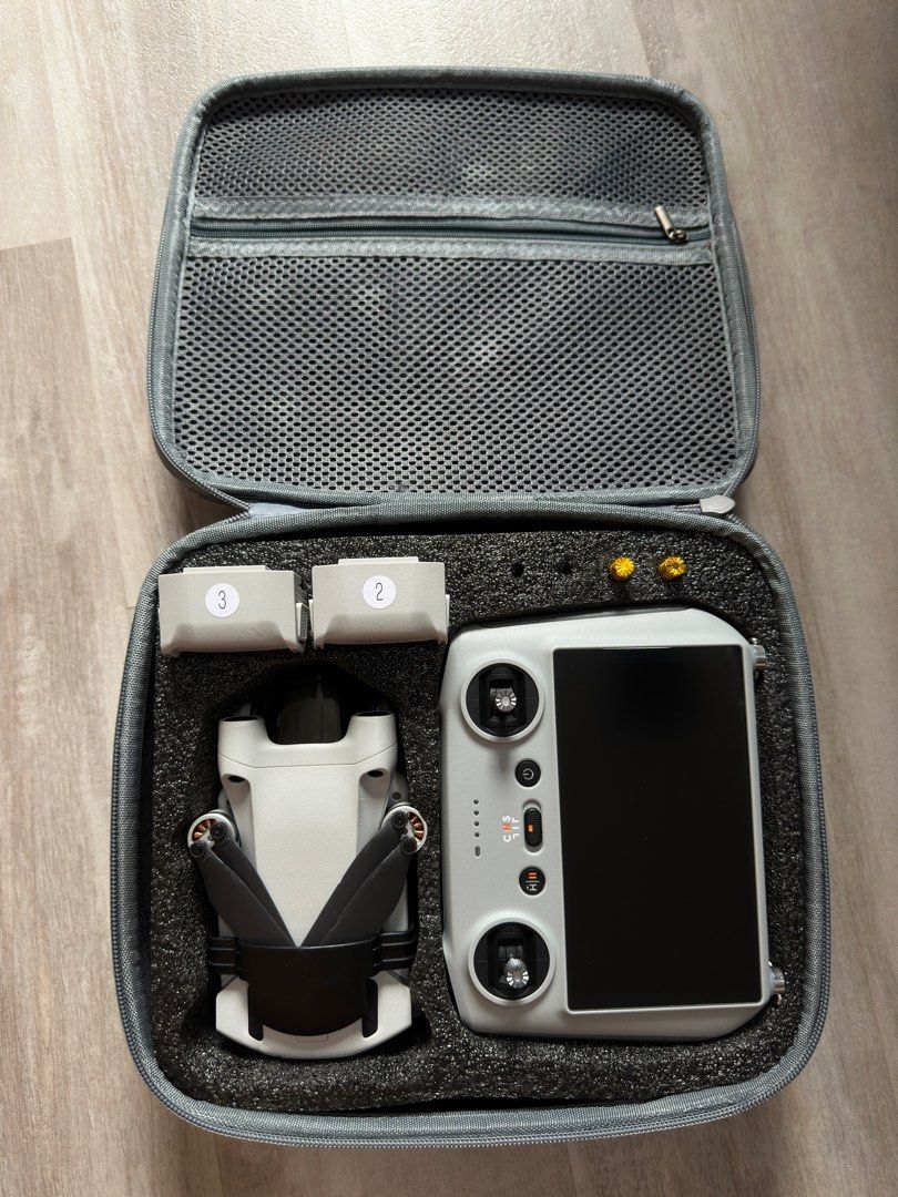 Preowned DJI mini 3 pro flymore