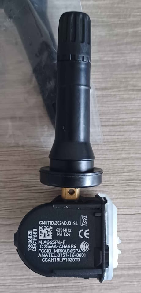 2009 - 17 Opel Astra J TPMS tyre pressure monitor sensors & valve stems - Private Seller