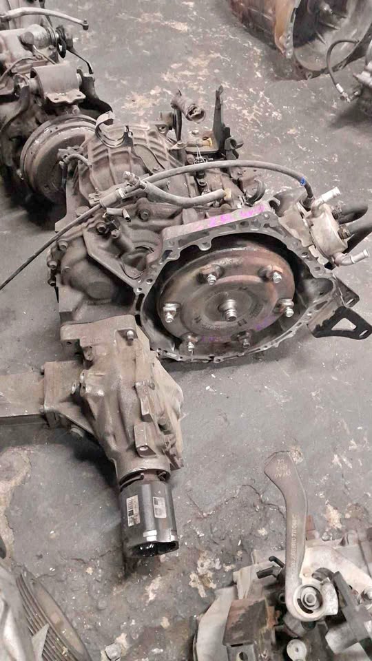 Toyota 3RZ 4x4 auto transmission for sale (zane Azaad) - Private Seller Toyota 3RZ 4x4 auto transmission for sale (zane Azaad) - Private Seller
