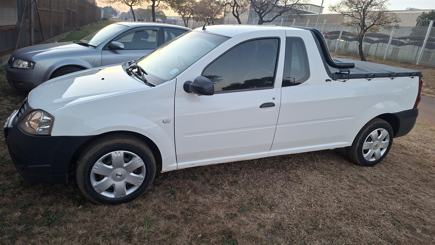 2020 Nissan NP200 1.5dCi safety pack